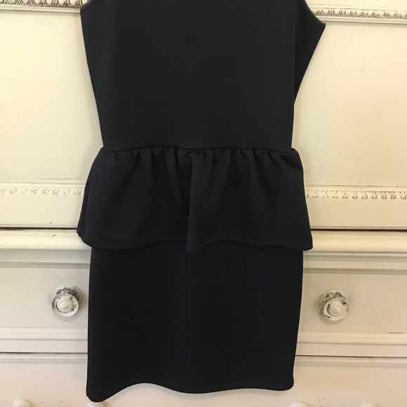 Topshop Black Form Fitted Dress Size 2 - Picture 2 of 3